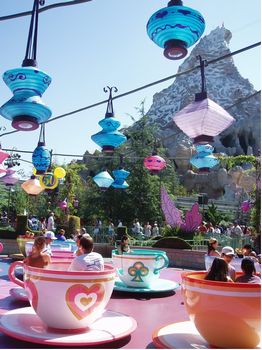 Disneyland photo, from ThemeParkInsider.com